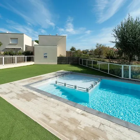 Villa With Communal Pool Valras-Plage